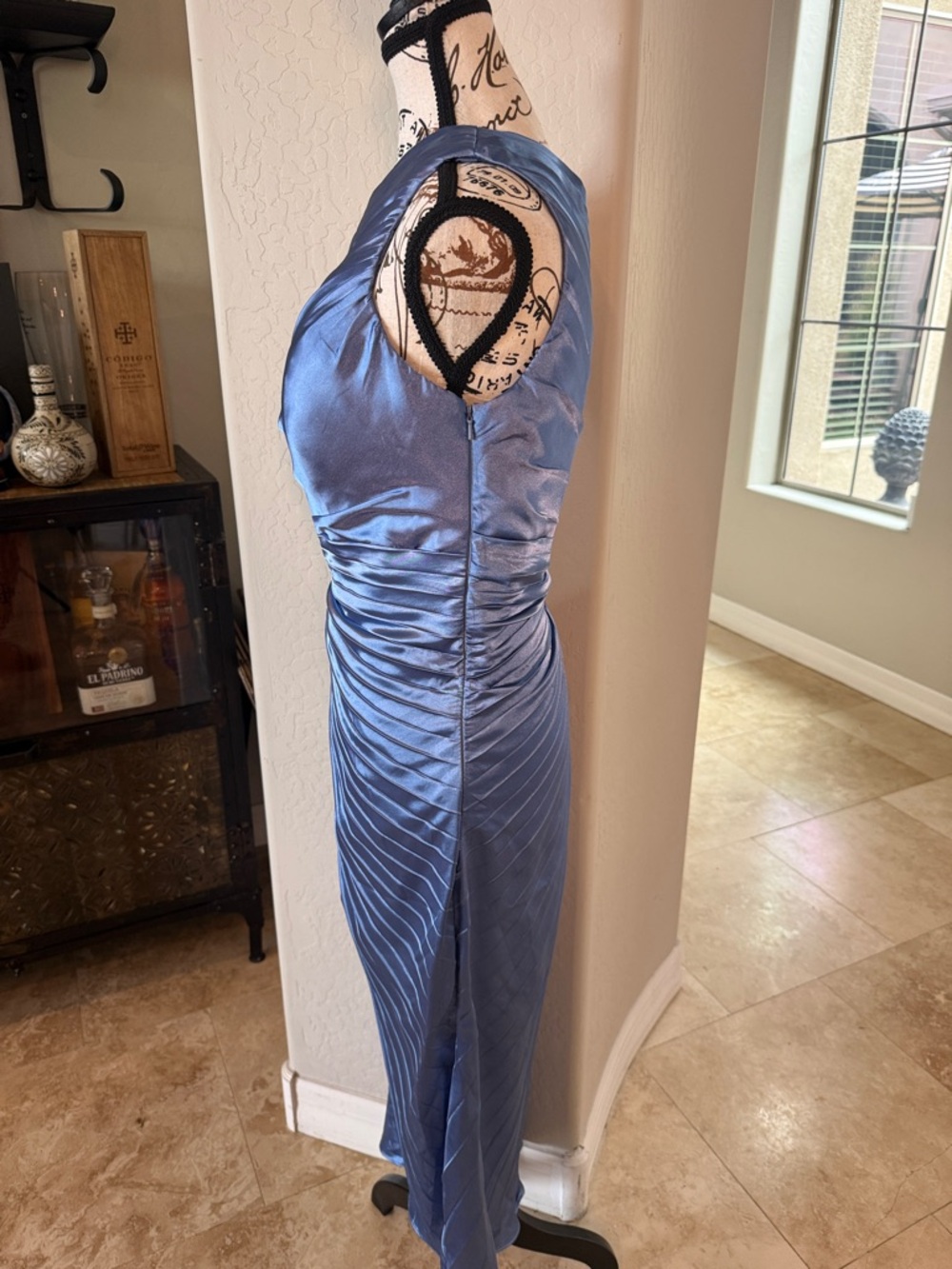 Faeriesty One-Shoulder Blue Satin Pleated Evening Dress with side cut out SZ 4 - Picture 3 of 9